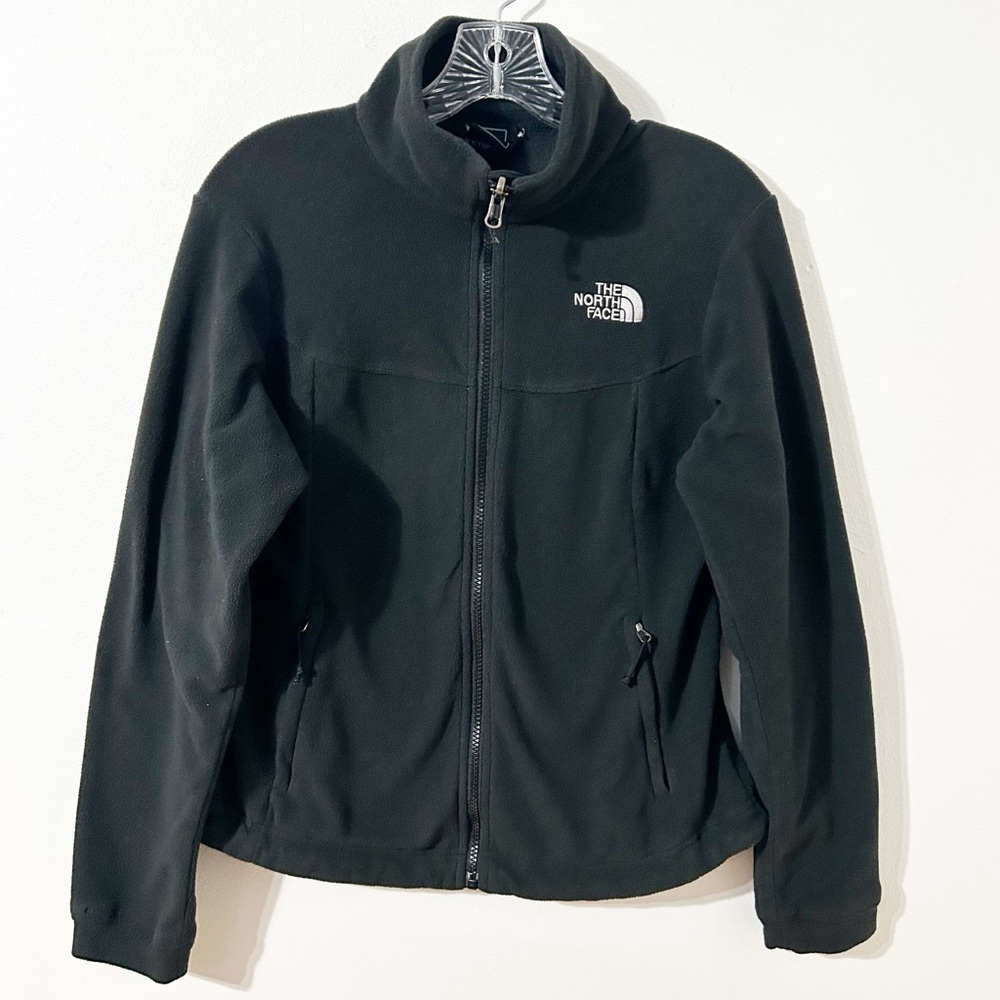 The North Face Black and White Logo Tag